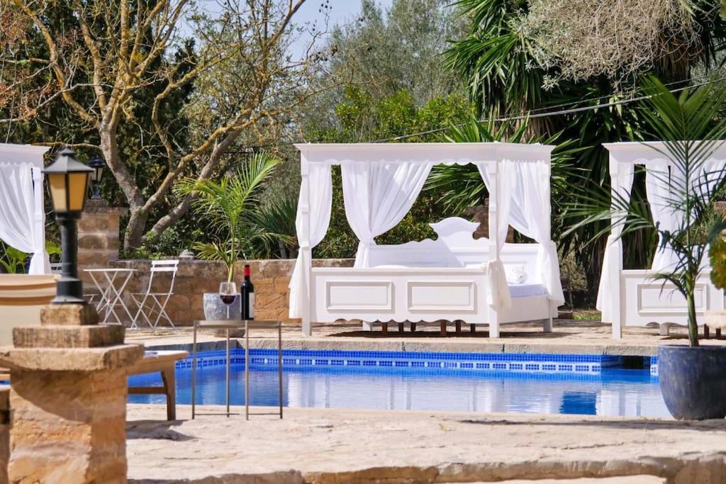 Apartment Copet, Stilvoll Und Ruhig,xxl Pool,daybeds,wifi,klima