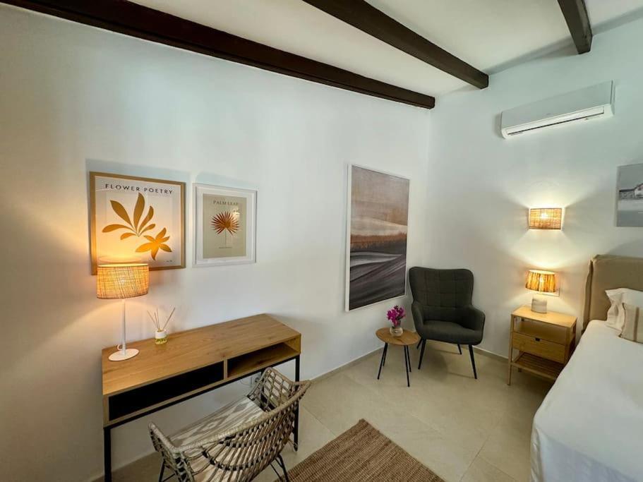 Copet, Stilvoll Und Ruhig,xxl Pool,daybeds,wifi,klima Apartment