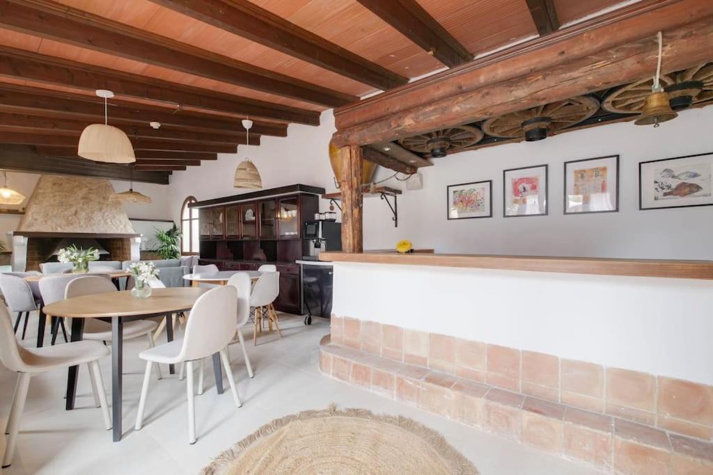 Apartment Copet, Stilvoll Und Ruhig,xxl Pool,daybeds,wifi,klima