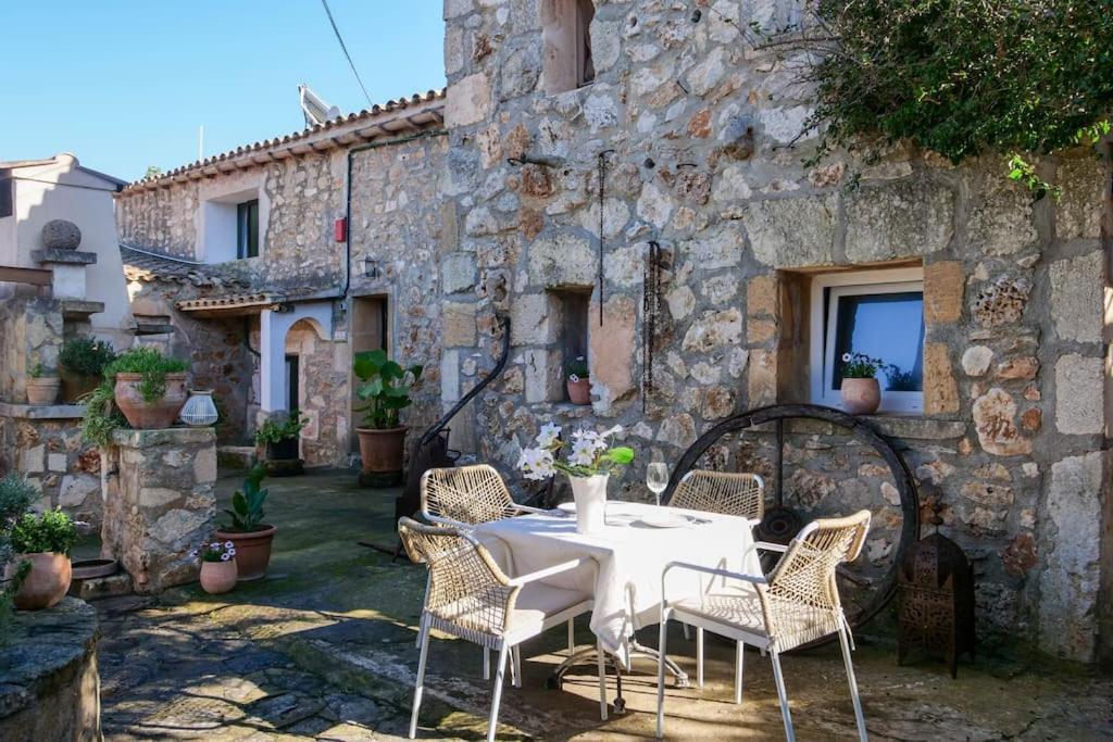 Apartment Copet, Stilvoll Und Ruhig,xxl Pool,daybeds,wifi,klima *